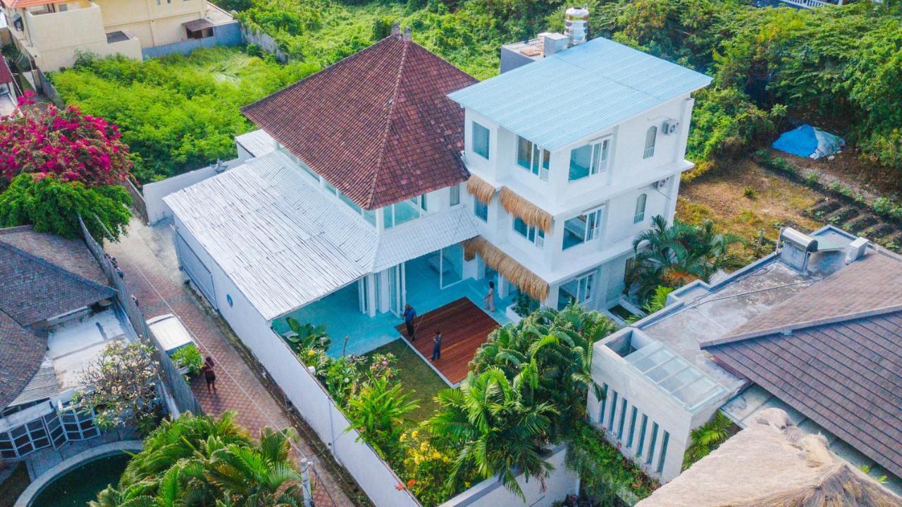 Guru Canggu Exterior photo