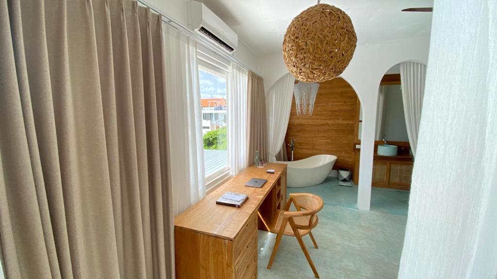Guru Canggu Exterior photo